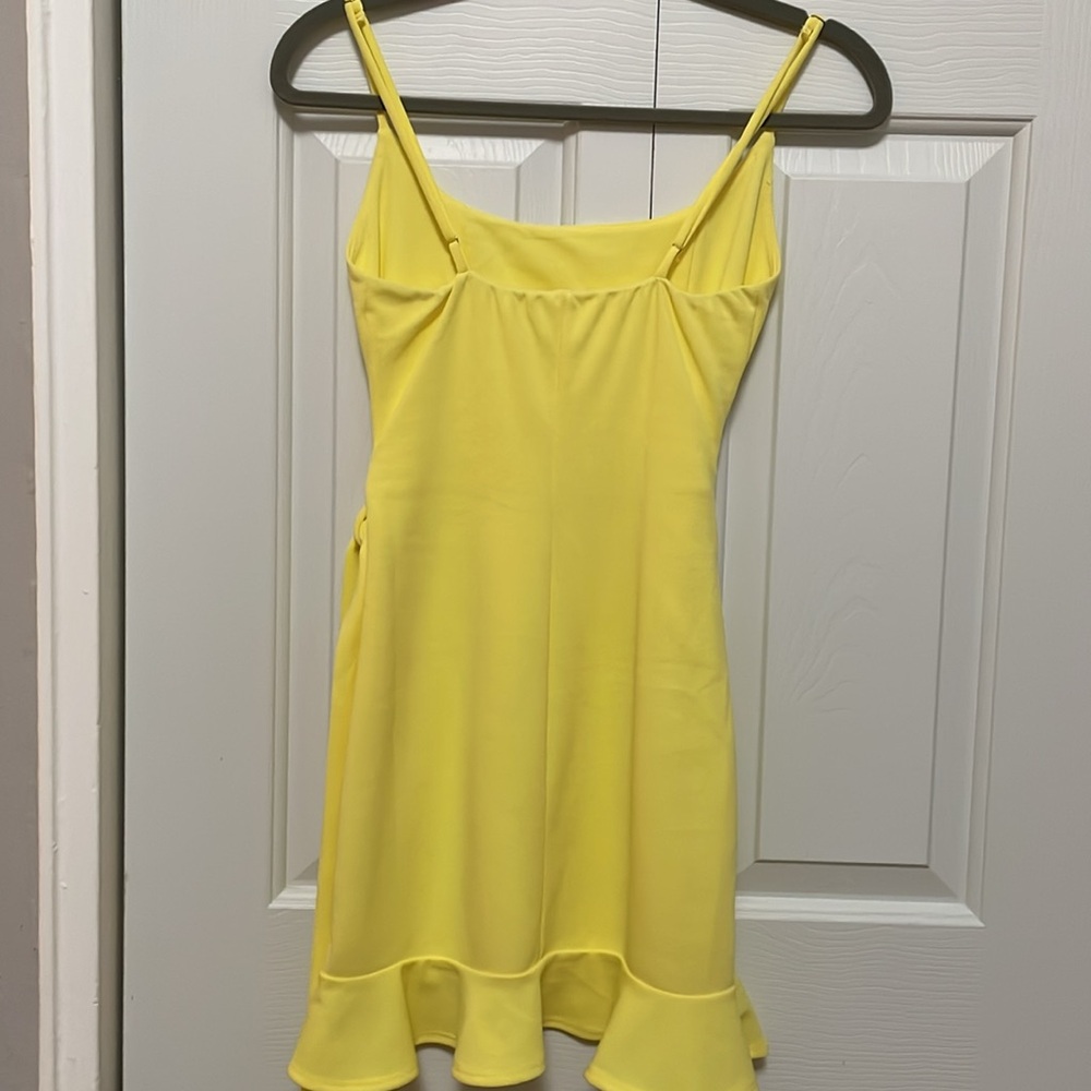 Lucy in the Sky Capri Ruffle Tie Mini Dress in Yellow - Picture 6 of 13